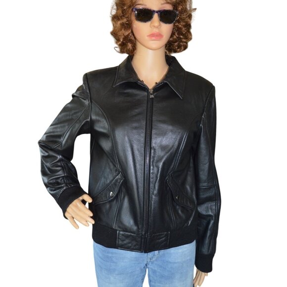 Vintage Q.U.E Women's Black Genuine Leather Bomber Motorcycle Jacket Size Medium - Picture 1 of 7